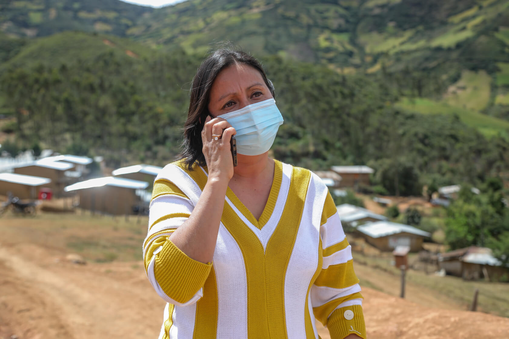 OSIPTEL: 490 593 líneas móviles cambiaron de empresa operadora en mayo