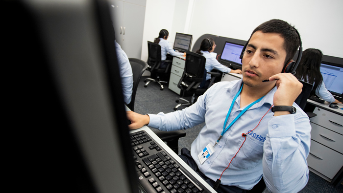 ¿Aló, OSIPTEL? 5 de cada 10 orientaciones a través de FonoAyuda 1844 trataron sobre telefonía móvil durante 2023