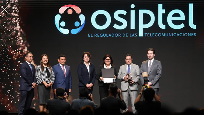 OSIPTEL ganó premio Creatividad Empresarial 2024 por implementar normativa para prevenir suplantaciones de identidad en la contratación del servicio móvil