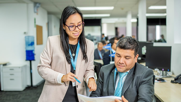 OSIPTEL: El 82 % de los egresados del PEU ocupan cargos directivos o técnicos