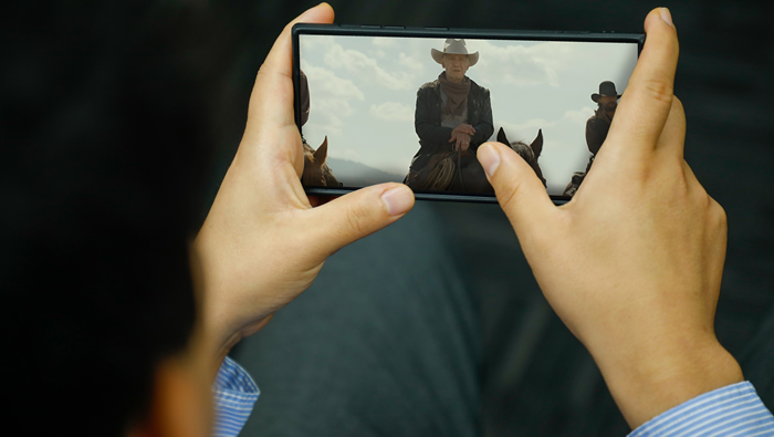 OSIPTEL: ven a la FIL y conoce cómo hacer una maratón de tu serie favorita sin problemas de internet