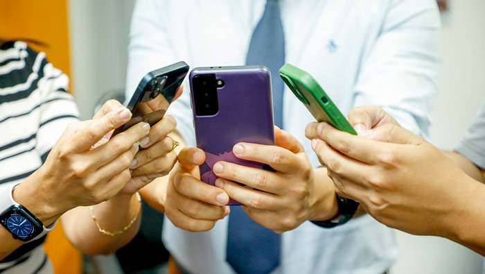 Empresas operadoras deben suspender o dar de baja las líneas móviles que no cumplan requisitos esenciales de contratación