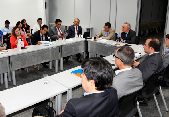 OSIPTEL coordina acciones para incrementar capacidad de redes de empresas operadoras de servicio móvil durante visita del Papa Francisco