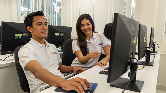 El 98 % de egresados del programa de extensión universitaria del OSIPTEL se mantiene activo en el mercado laboral