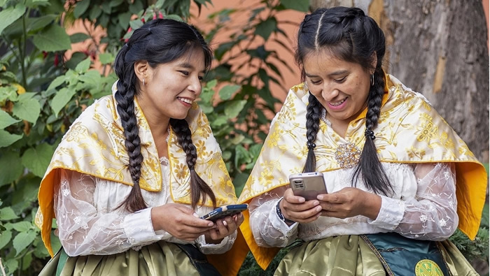 Día de las Lenguas Originarias: usuarios de telecomunicaciones pueden acceder a contratos cortos en quechua, aimara, ashaninka y shipibo-konibo