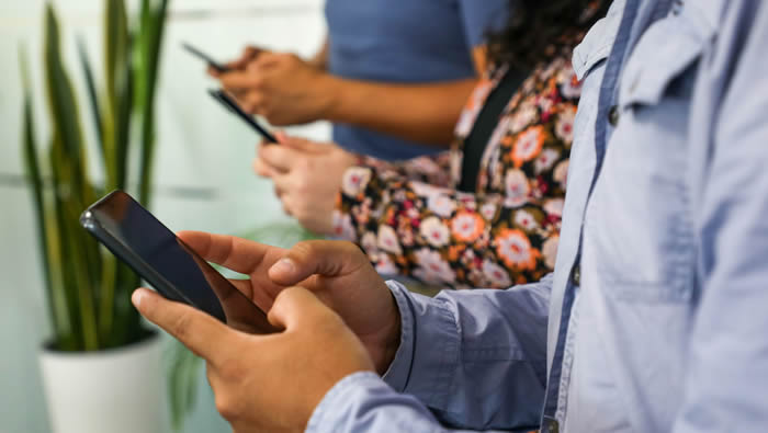 La portabilidad de líneas móviles pospago registró un nuevo récord en marzo de 2024