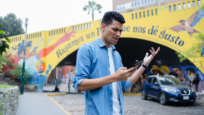 OSIPTEL aprueba norma para acelerar la baja de líneas móviles y bloquear celulares utilizados en delitos