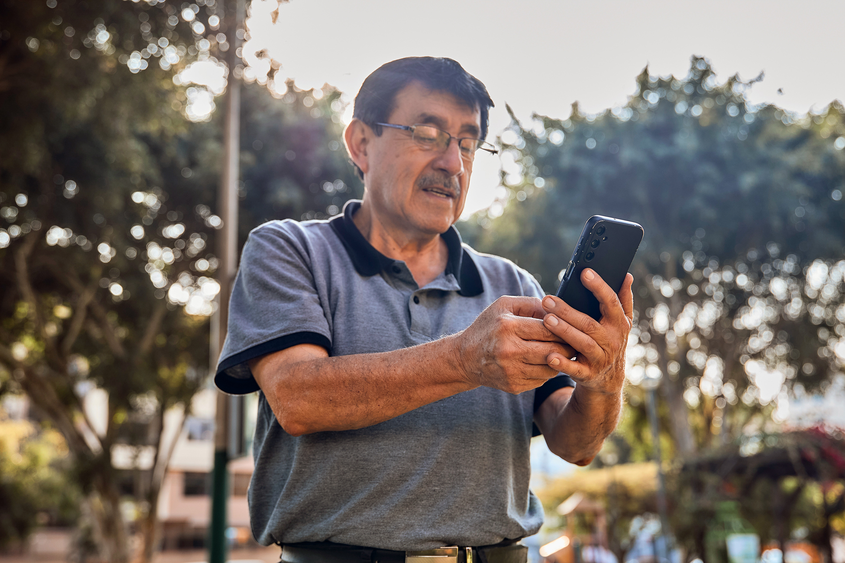 Erestel: El 94.8 % de hogares peruanos cuenta con un smartphone