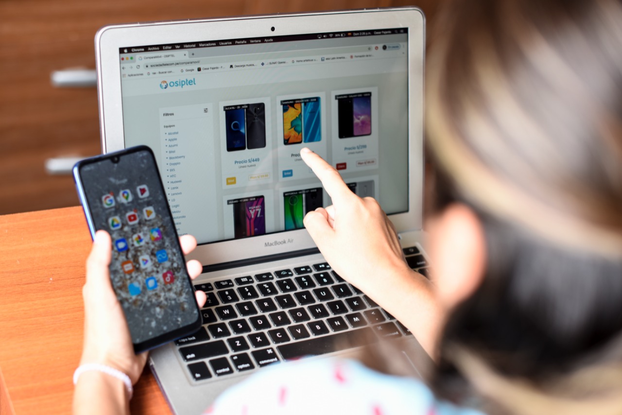 ¿Buscas un celular nuevo? Compara y ahorra hasta 37 % con herramienta Checa tu equipo móvil del OSIPTEL